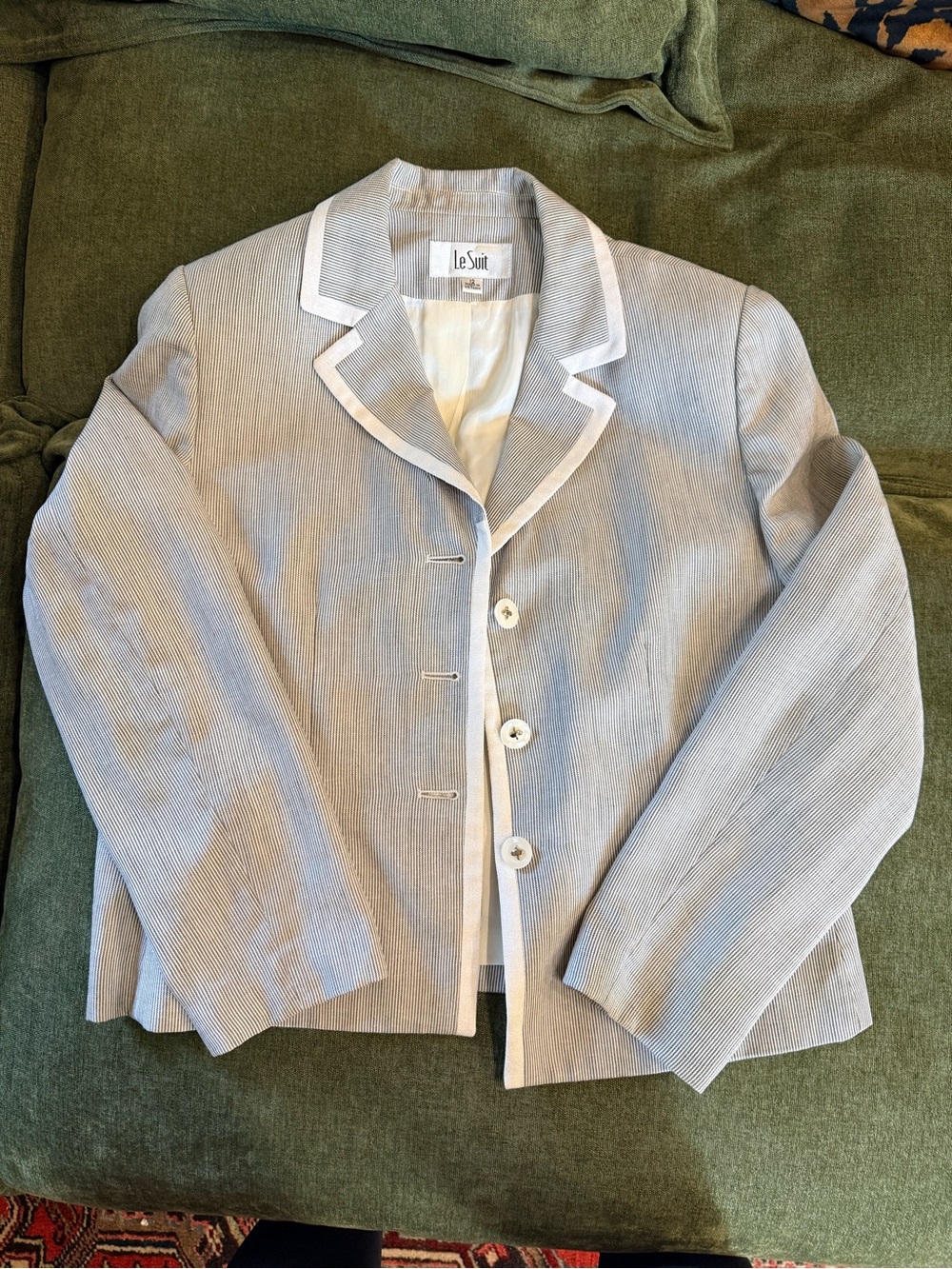 Le Suit Women's Light Gray Seersucker Blazer with White Trim